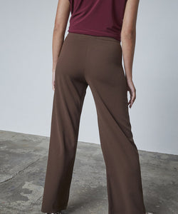 NEAT PANTS - DARK CHOCOLATE