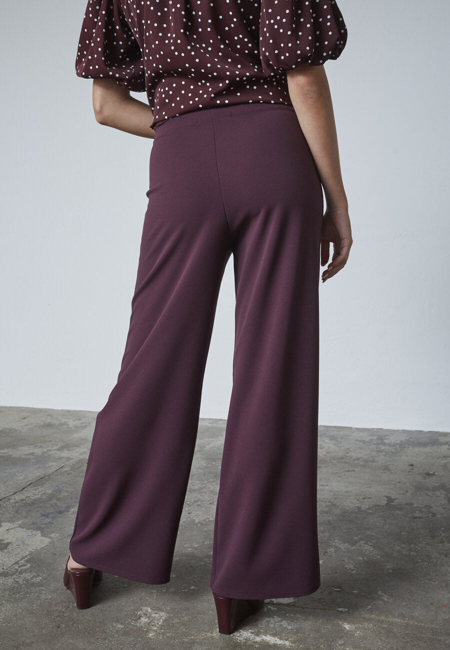 NEAT PANTS - DEEP BORDEAUX
