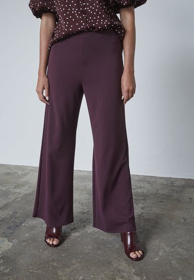 NEAT PANTS - DEEP BORDEAUX