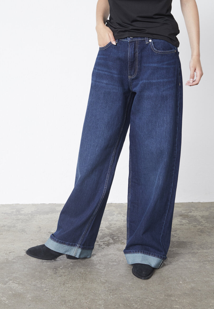 OLLIE WIDE LEG JEANS - DARK BLUE WASH