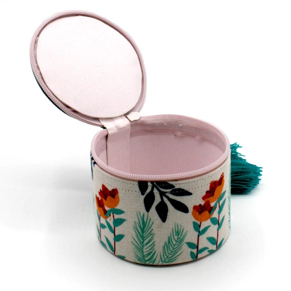 SECRET GARDEN RABBIT BOX - WHITE