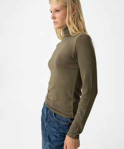 BILBAO BASIC TURTLENECK TOP - GREEN