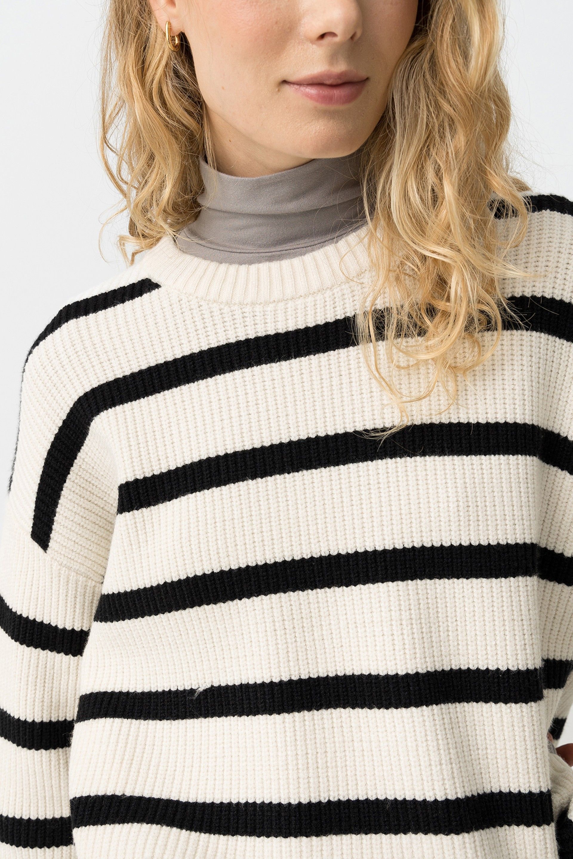 MAGNET KNITTED STRIPED PULLOVER - BIRCH