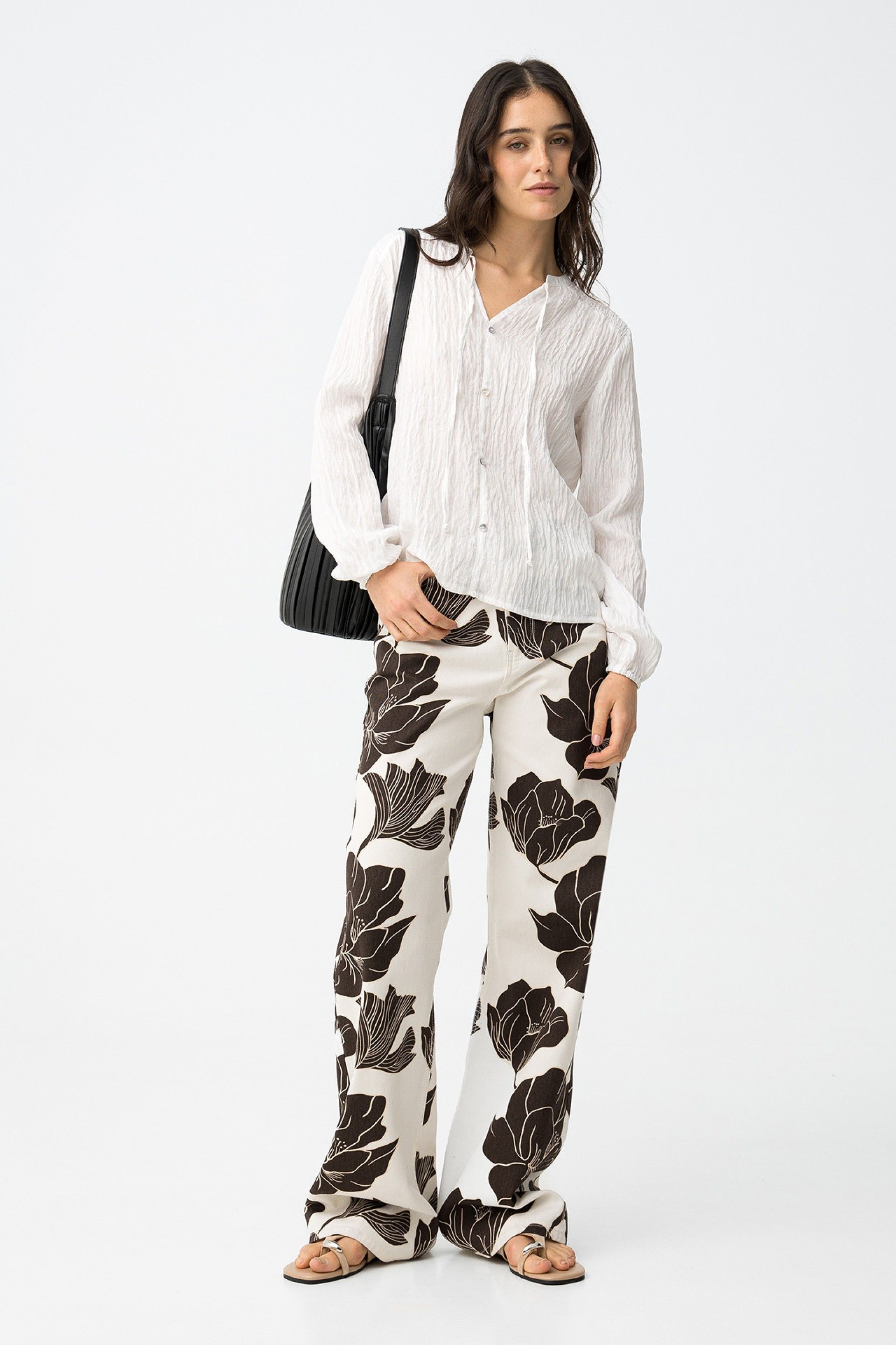 BONNYE WIDE LEG JEANS - FLOWER PRINT