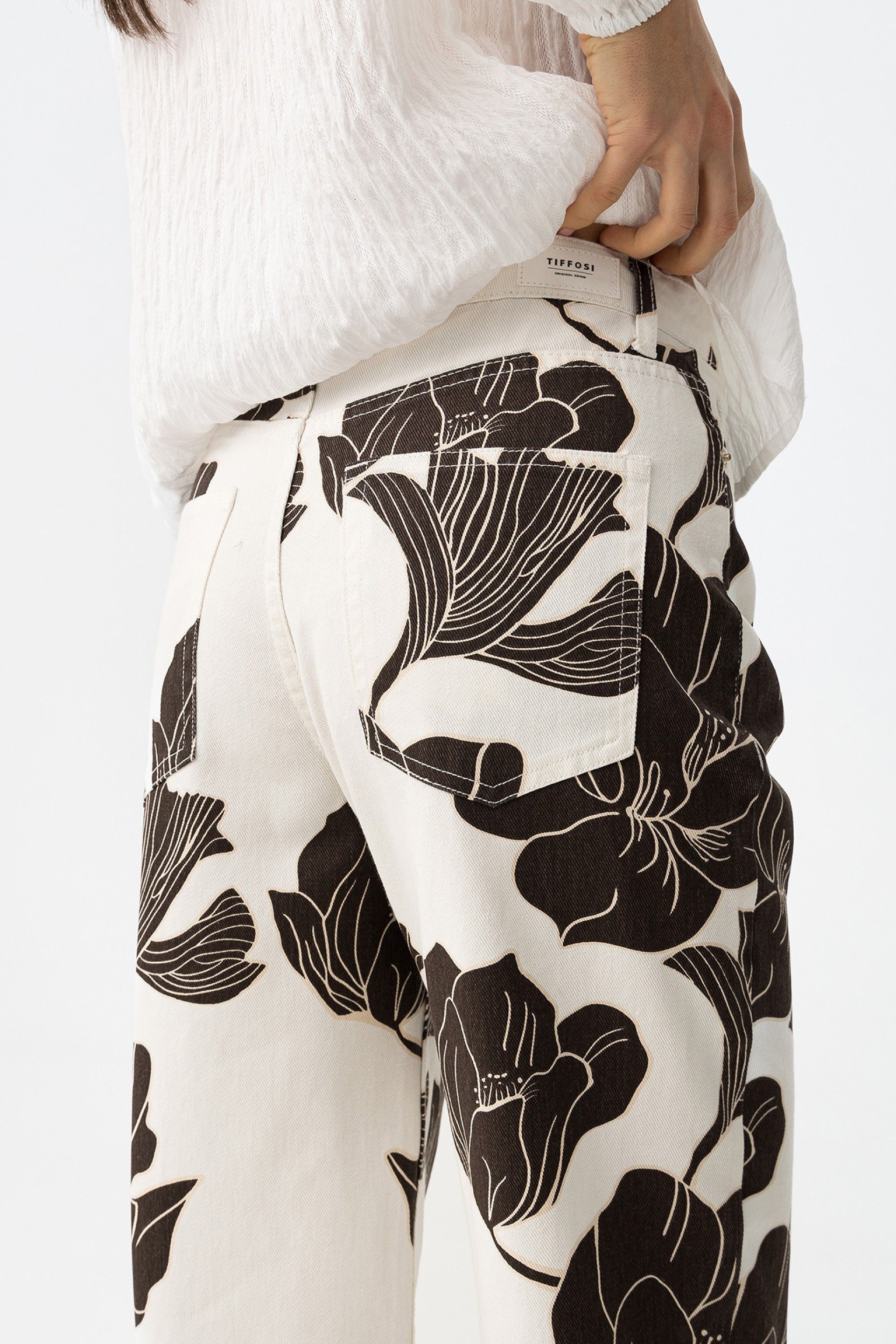 BONNYE WIDE LEG JEANS - FLOWER PRINT