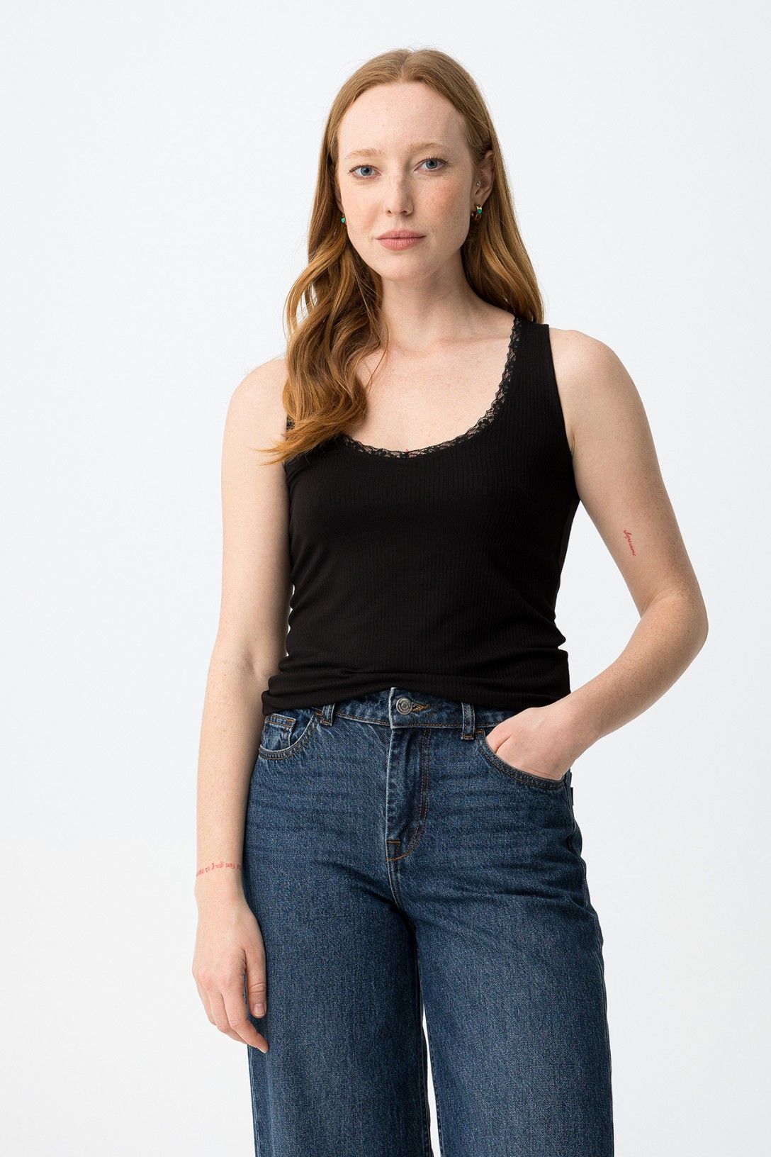 VIGO TOP - BLACK