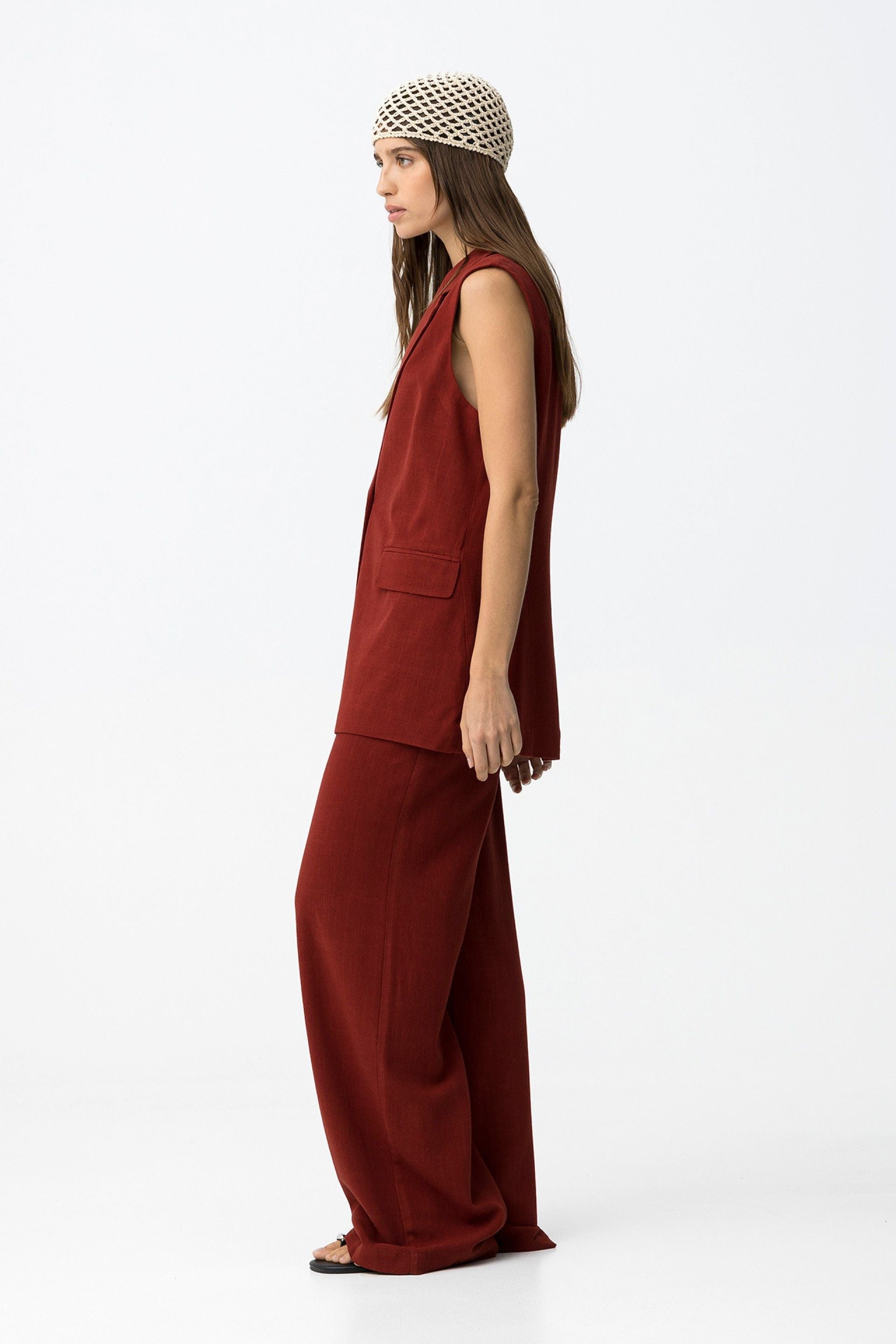PORTET PANTS - LIPSTICK RED