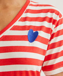 COMPAÑÍA FANTÁSTICA | HEART V-NECK TEE - RED