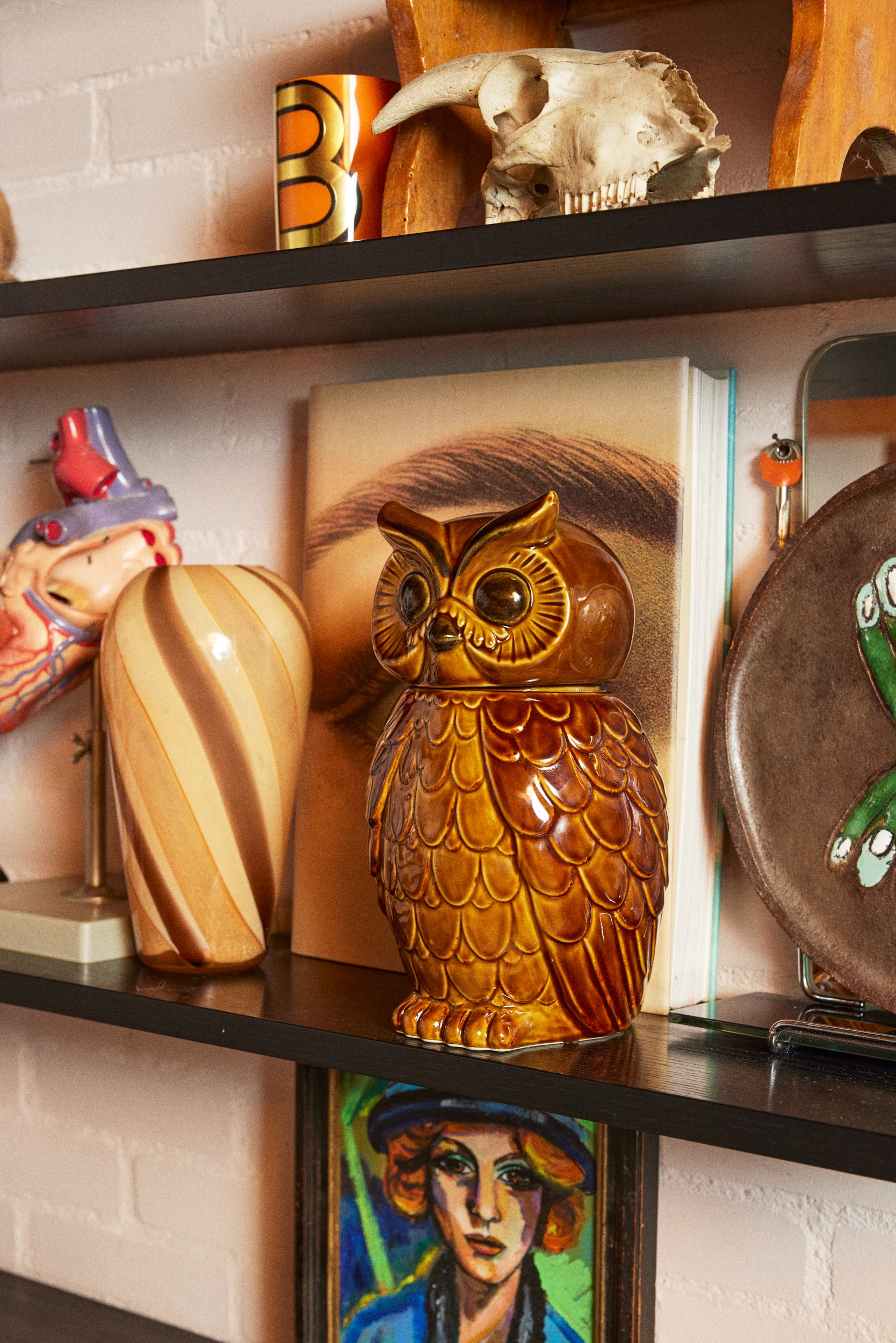 HKliving | CERAMIC OWL JAR - ROASTED