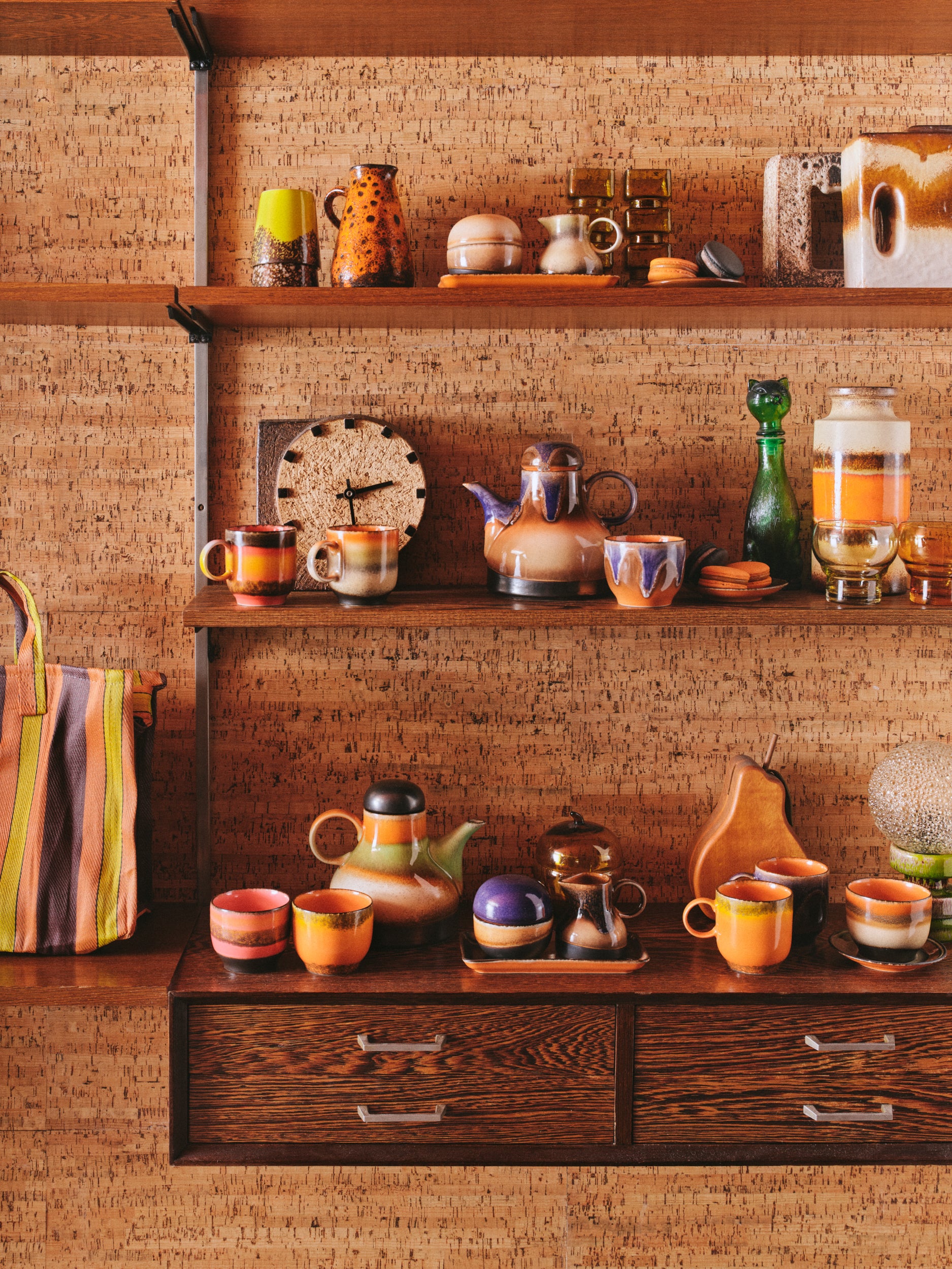 HKliving | 70S CERAMICS: COFFEE POT - MORNNING