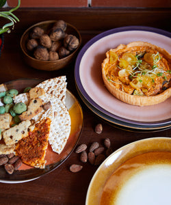 HKliving | 70S CERAMICS: DINNER PLATE - SUPERNOVA