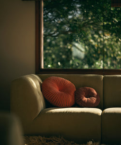 HKliving | ROUND RIPPLE CUSHION - SIENNA 50cm x 50cm