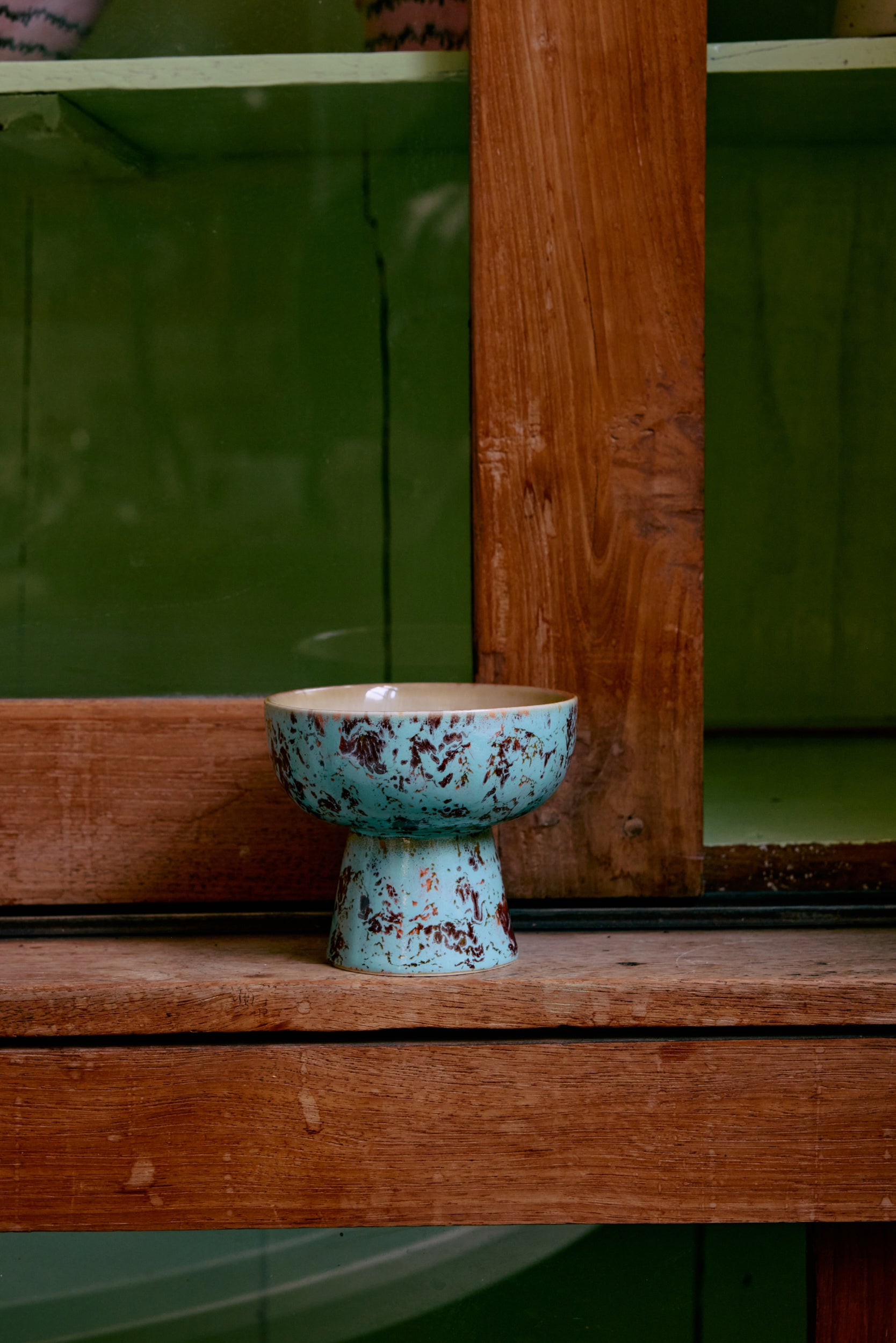 HKliving | 70S CERAMICS: TAPAS BOWL ON BASE S - PATINA