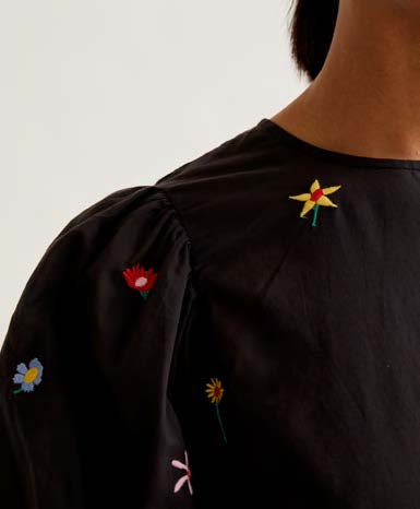 COMPAÑÍA FANTÁSTICA | FLOWERY MS TOP - BLACK