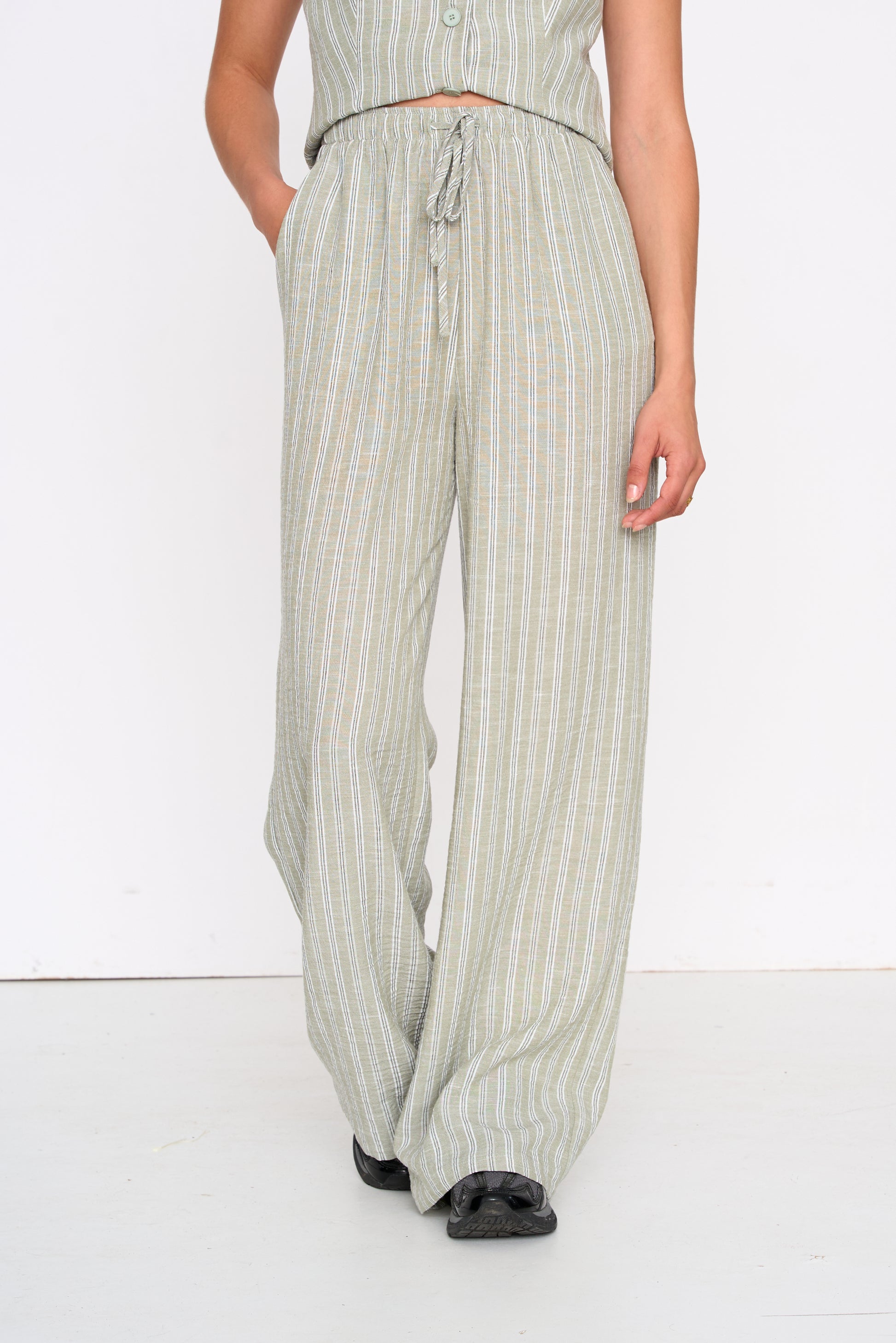 STRIPED PANTS - GREEN