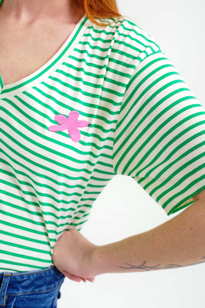 COMPAÑÍA FANTÁSTICA | STAR STRIPED TEE - GREEN