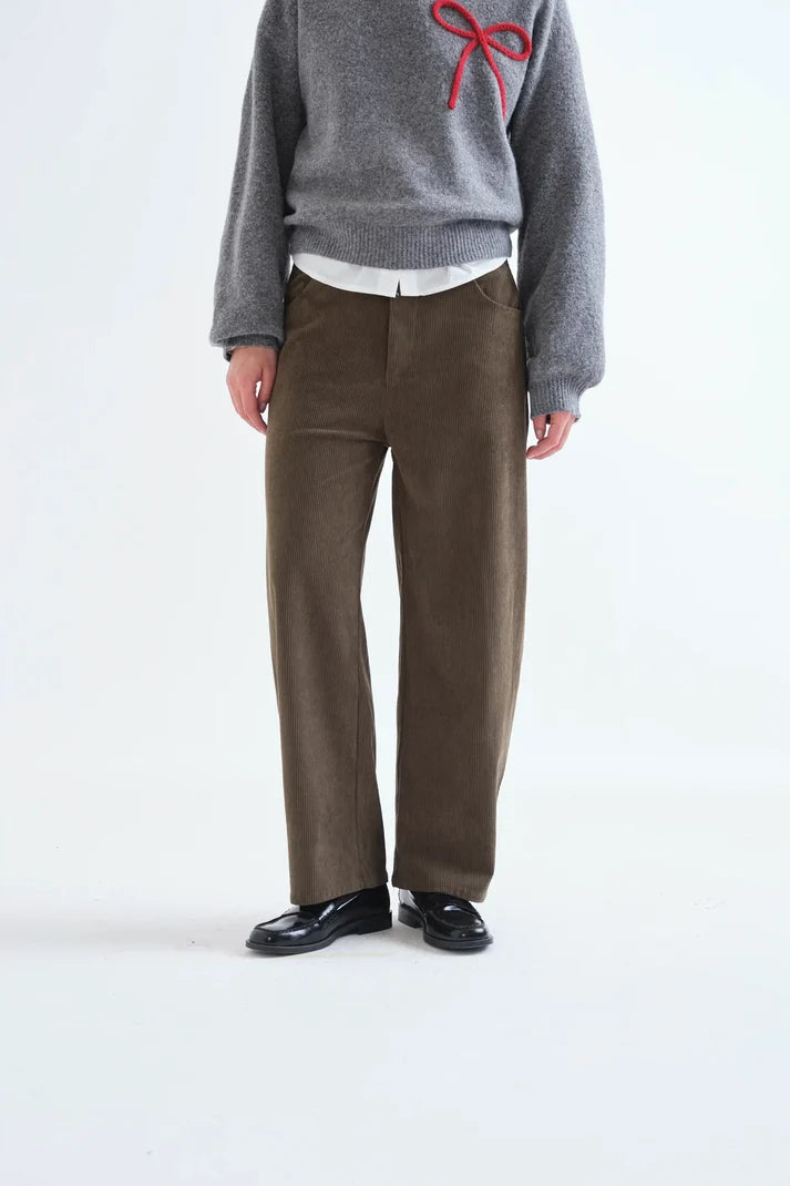 COMPAÑÍA FANTÁSTICA | MADDIE CORDUROY PANTS - GREEN
