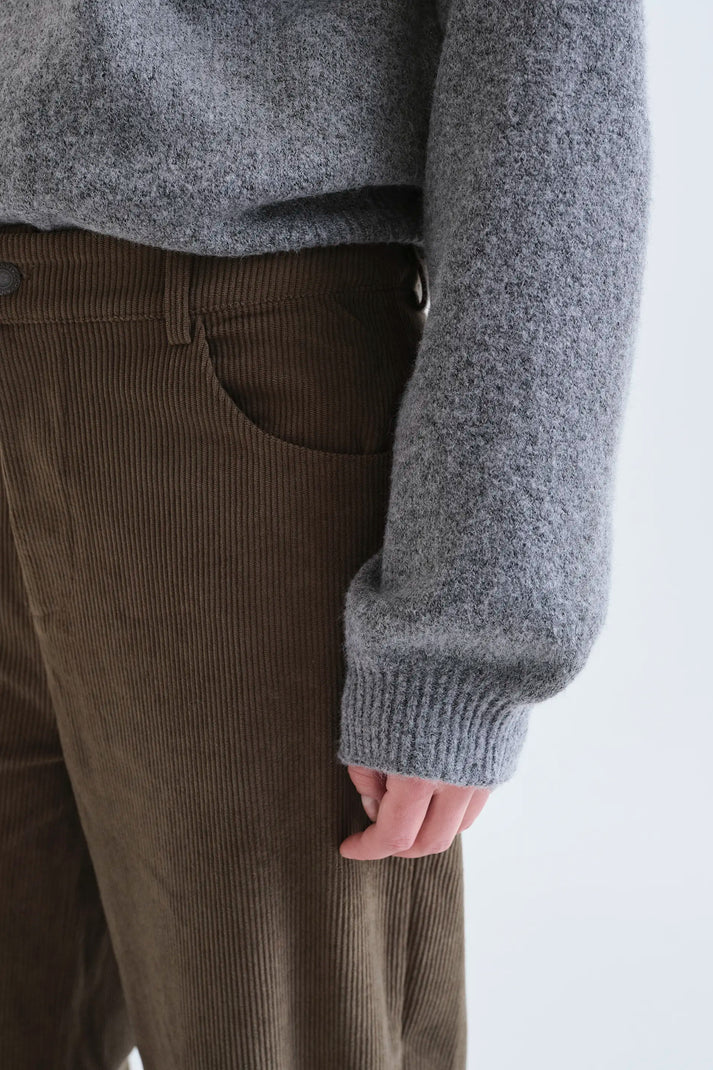 COMPAÑÍA FANTÁSTICA | MADDIE CORDUROY PANTS - GREEN