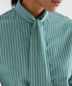 COMPAÑÍA FANTÁSTICA | STRIPED FRONT-TIE BLOUSE - GREEN