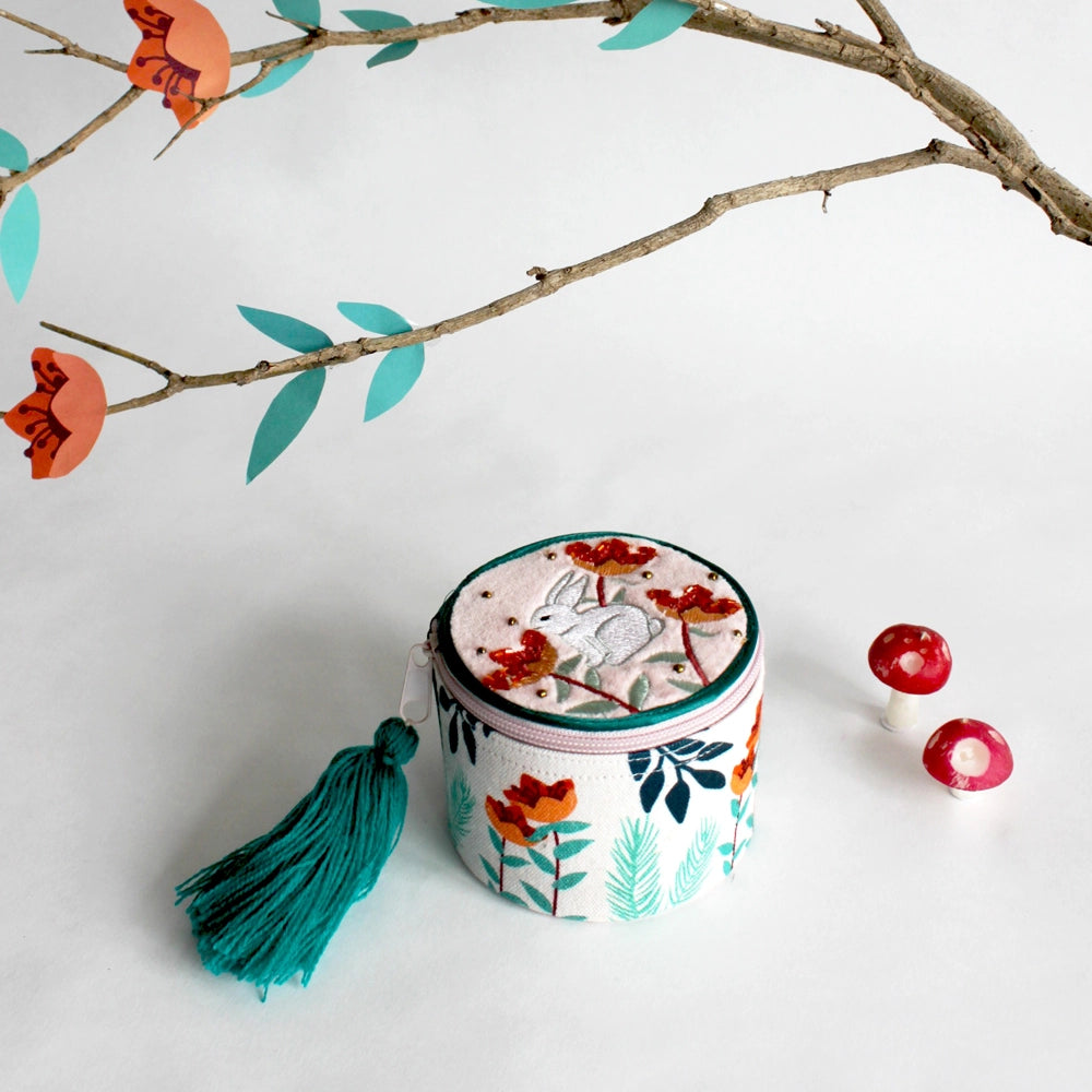 SECRET GARDEN RABBIT BOX - WHITE