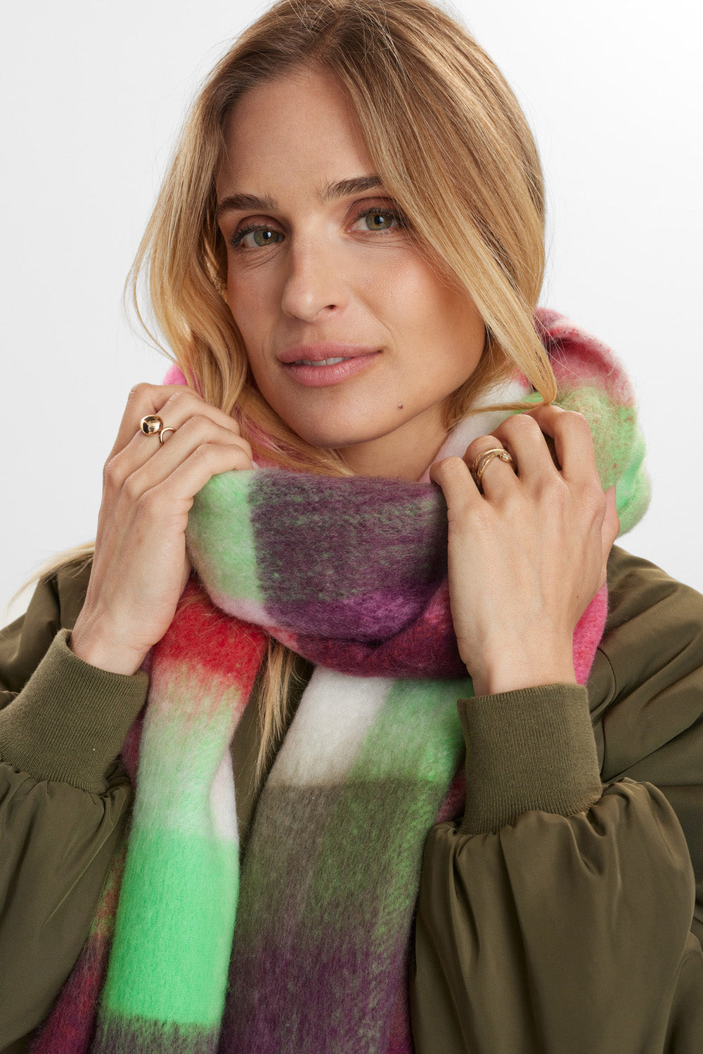 NUMPH | SASHA SCARF - FANDANGO PINK