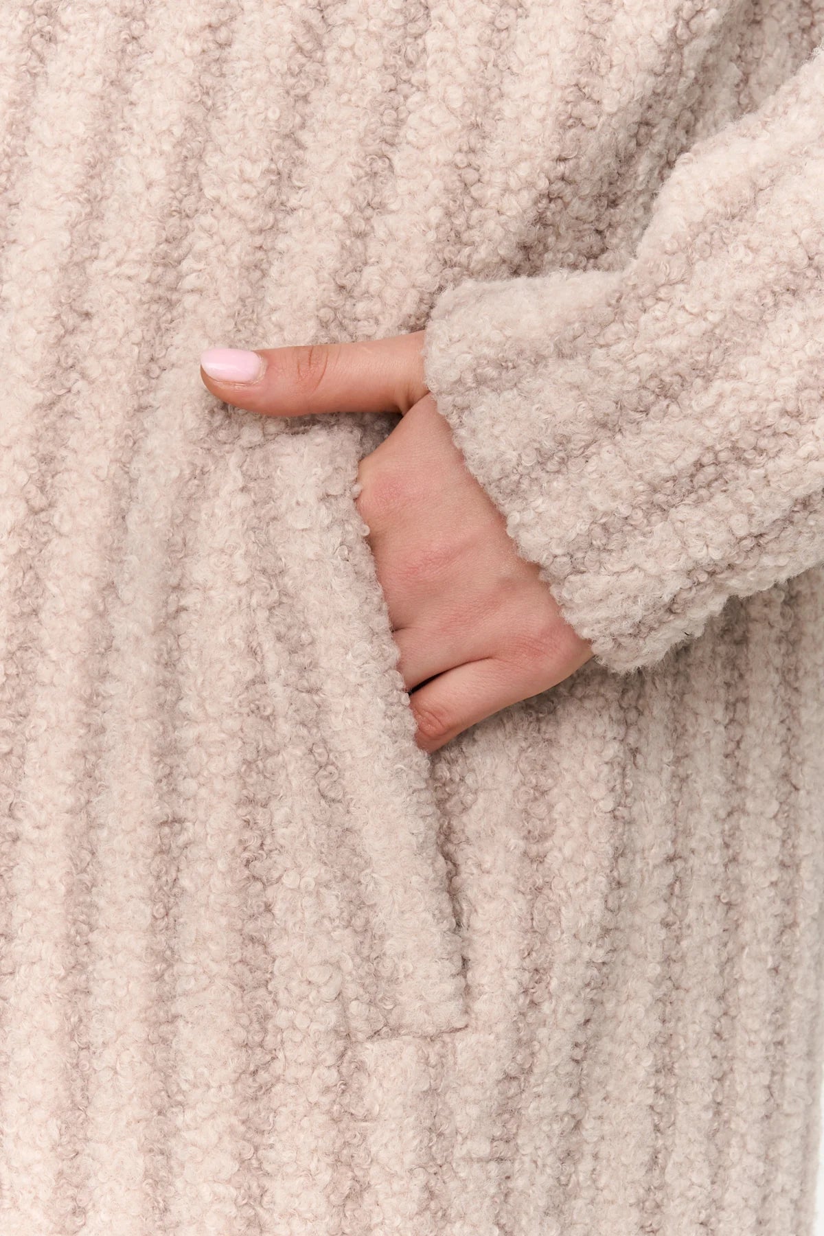 LONG STRIPED TEDDY COAT - BEIGE