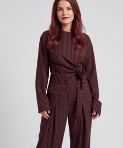 ALY PINSTRIPED BOW SHIRT - BORDEAUX