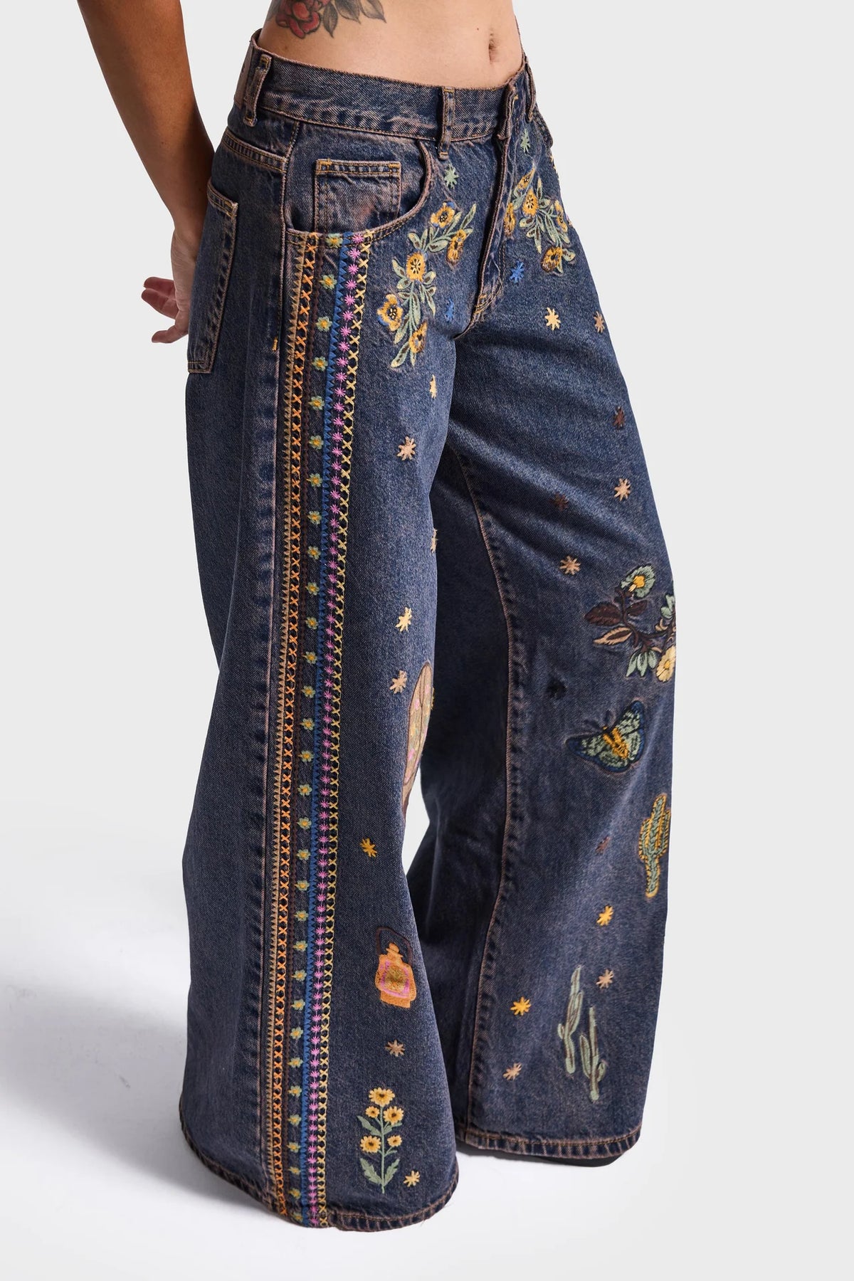 EMBROIDERY PALAZZO JEANS - WESTERN PRINT