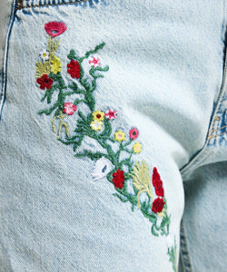 EMBROIDERY STRAIGHT JEANS - BLOSSOM BLUE