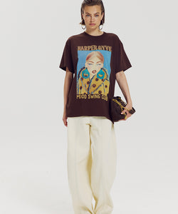 HARPER & YVE | MOODY SS T-SHIRT - HOT FUDGE