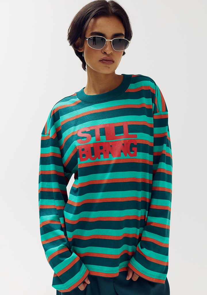 HARPER & YVE | STILL BURNING T-SHIRT - DEEP TEAL STRIPE
