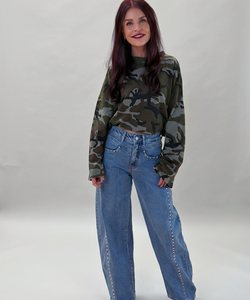 KIKI STUDDED BARREL JEANS - BLUE