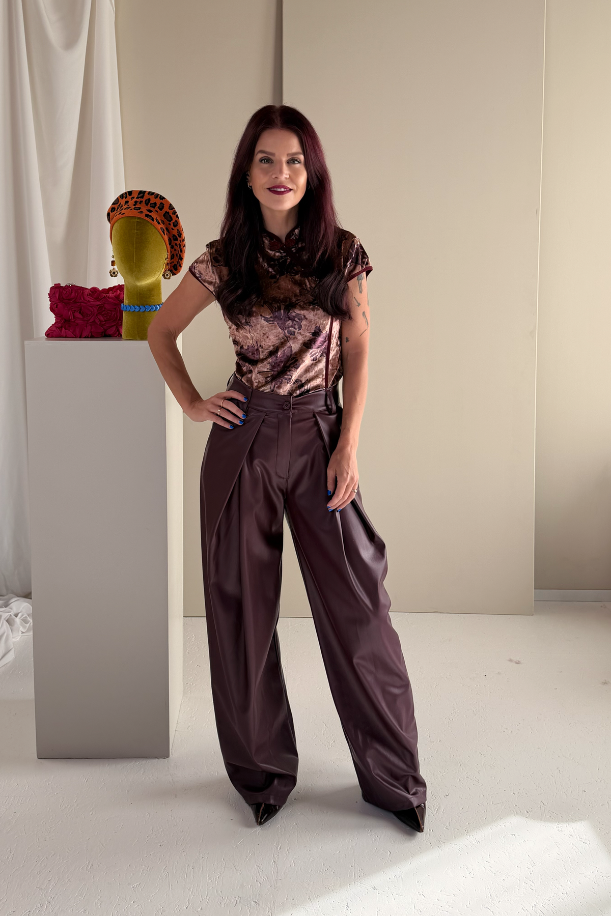 AVA VELVET MANDARIN TOP - BROWN