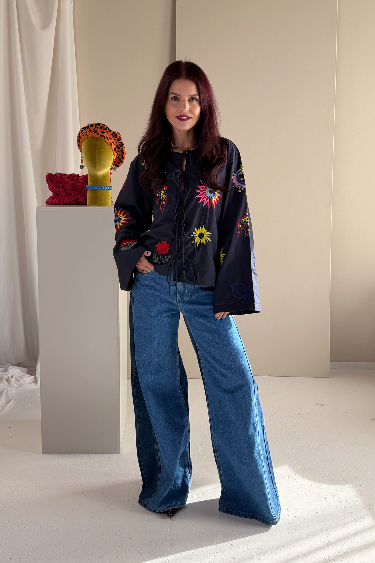 DAKOTA EMBROIDERY BLOUSE - NAVY