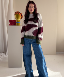 MAISY FLUFFY KNIT - WINE RED