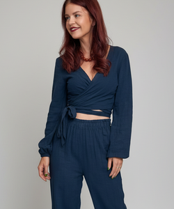 BOB & BILL RESORT COLLECTION | BEAU WRAP TOP - NAVY