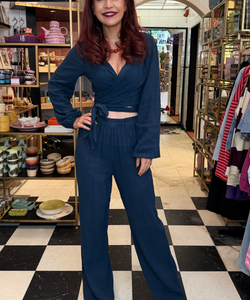 BOB & BILL RESORT COLLECTION | BEAU WRAP TOP - NAVY