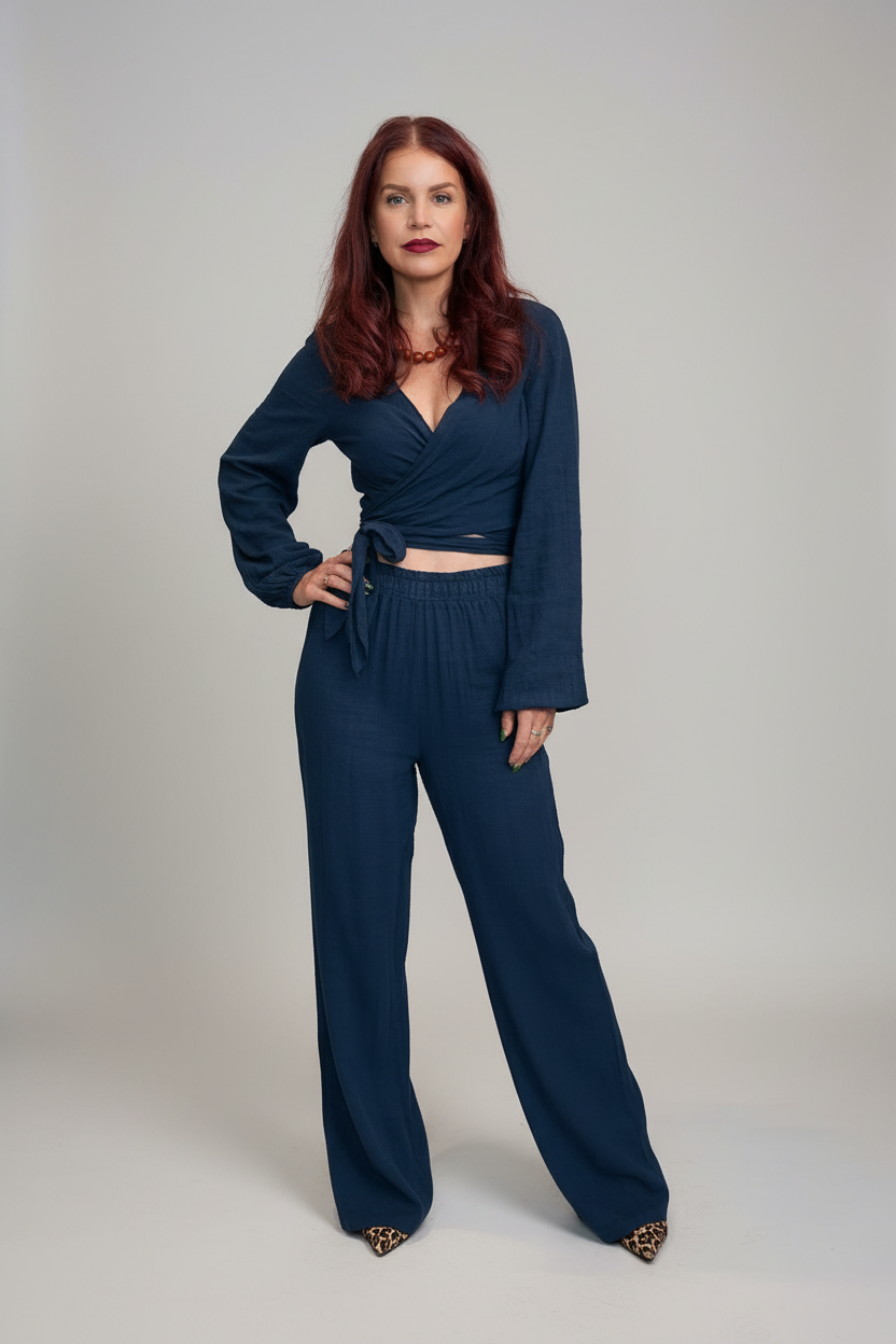 BOB & BILL RESORT COLLECTION | BEAU WRAP TOP - NAVY