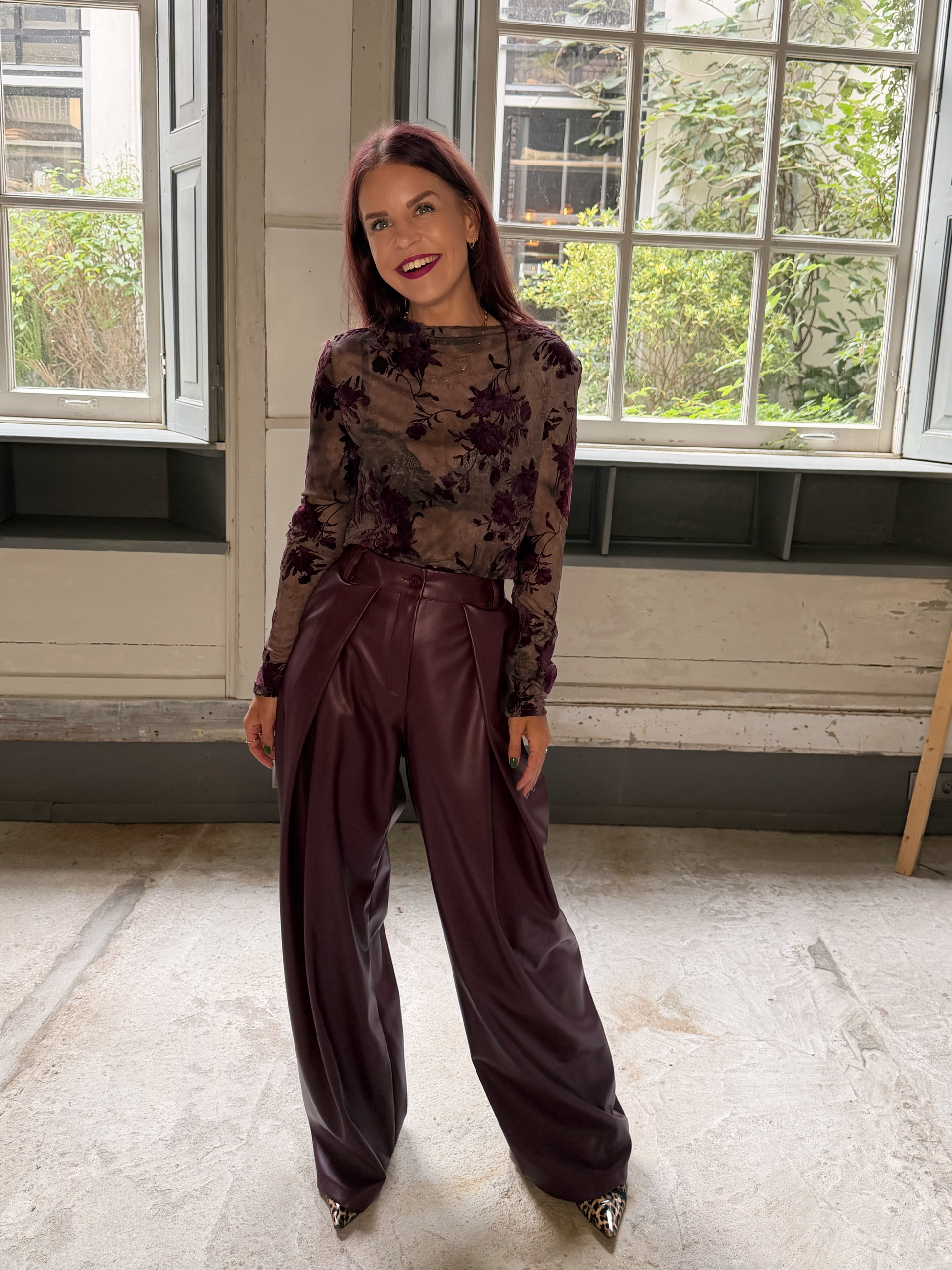 DEAN PU PLEATED PANTS - BORDEAUX