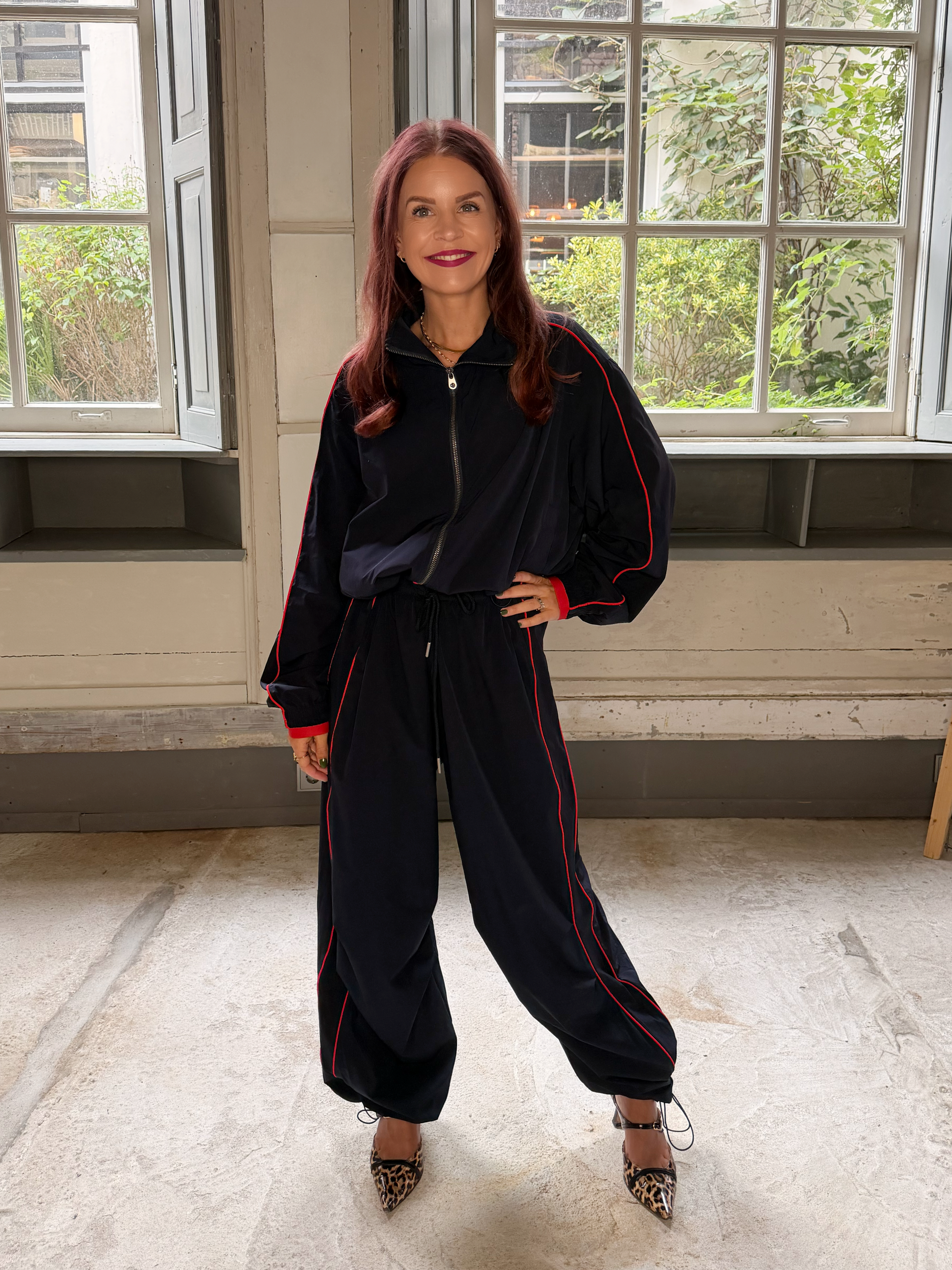 MASHA TRACKING JACKET - NAVY
