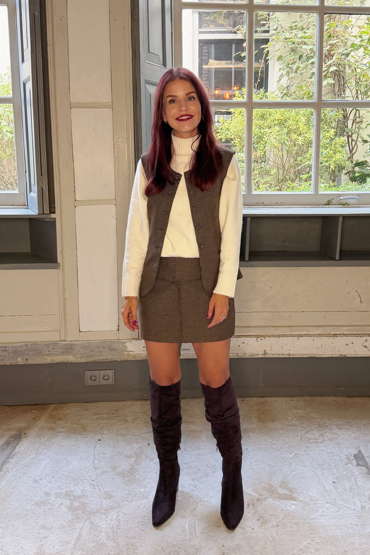 NECTARINA GILET - BROWN