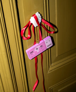 YUP IN DE BOOM | KERSTORNAMENT - BOARDINGPASS ROZE