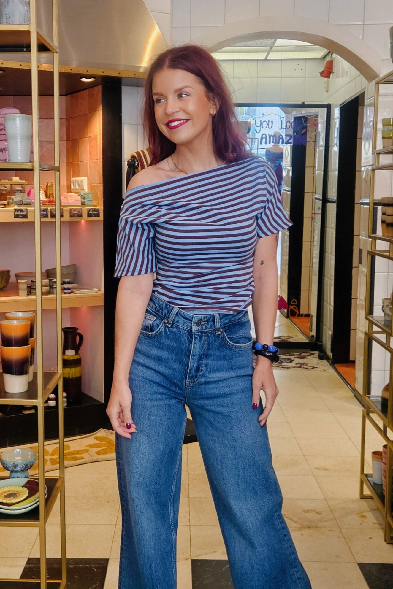 ROMIJN STRIPED OFF SHOULDER TEE - BROWN/BLUE