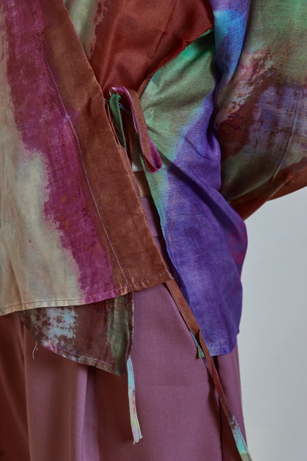 RIVER WRAP BLOUSE - PURPLE