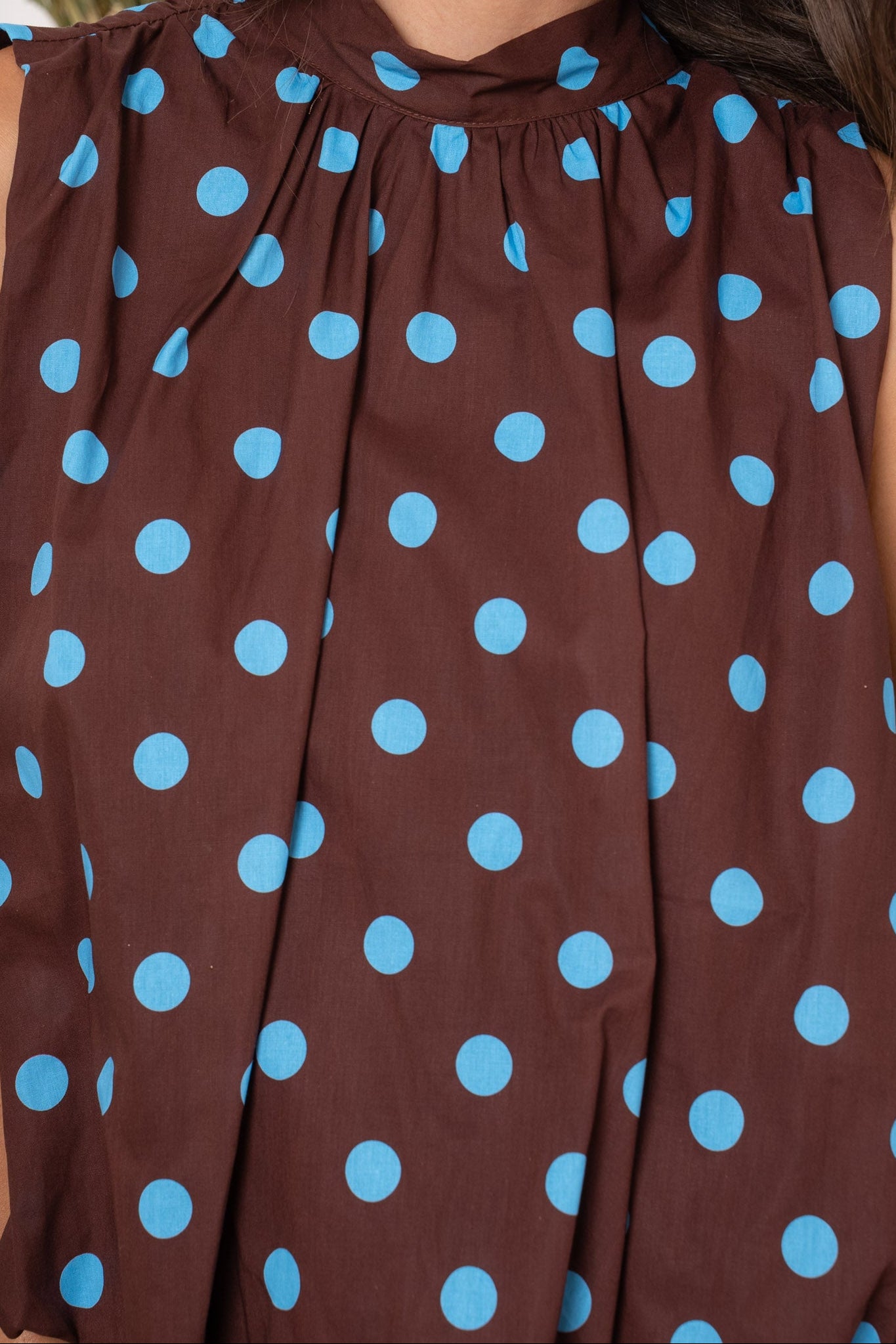 NONA POLKA DOT TOP - BROWN/BLUE