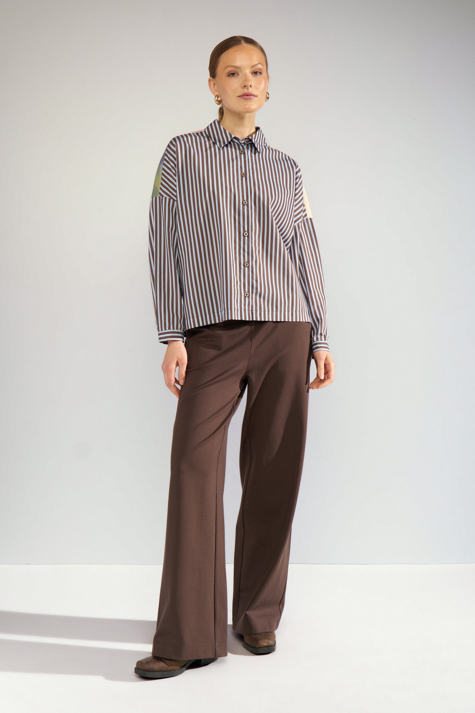 NÜMPH | HIGHLAND BOXY SHIRT - CALLA GREEN