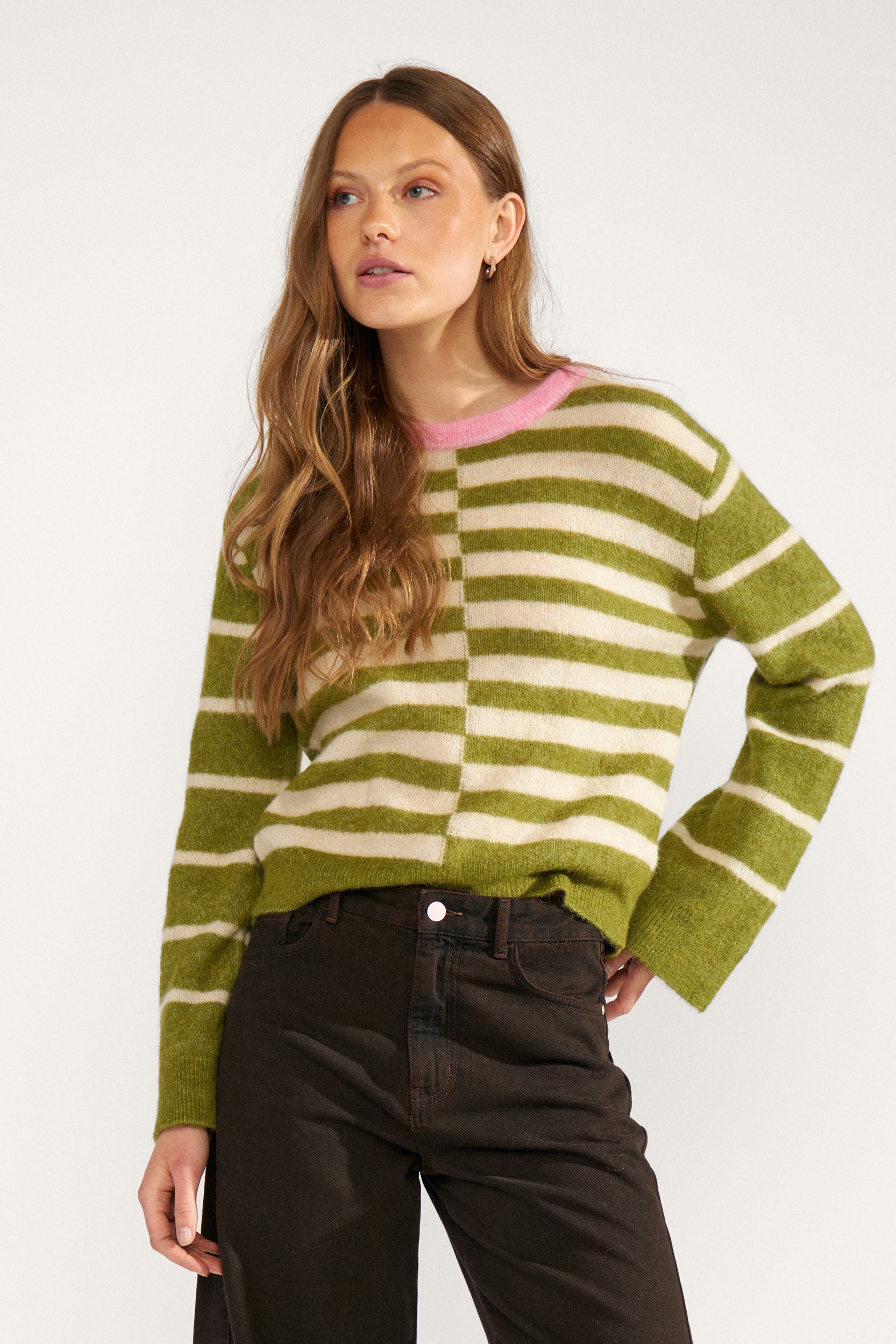 NÜMPH | RIETTE BLOCK STRIPE PULLOVER - CALLA GREEN