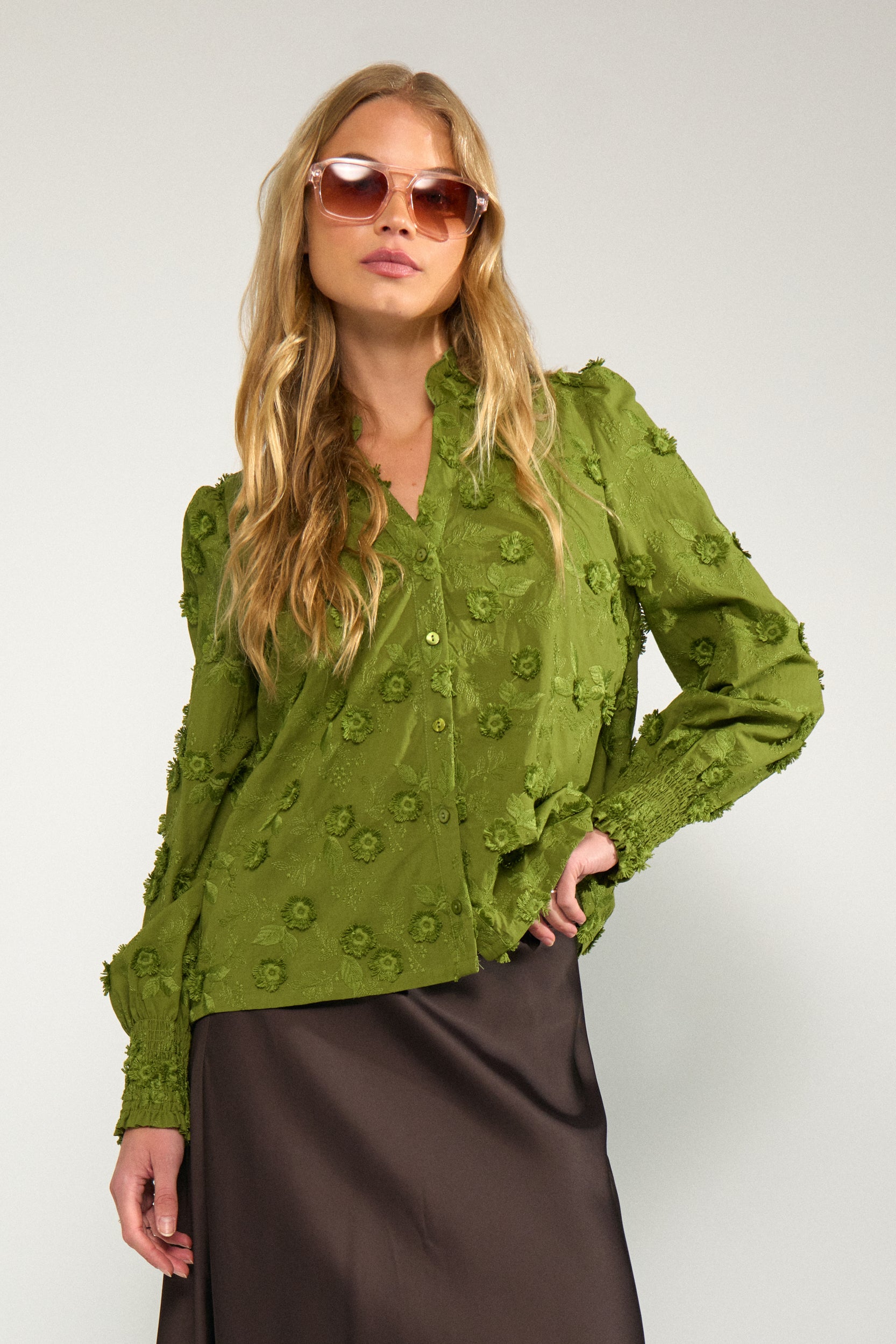 NÜMPH | LENEA SHIRT - CALLA GREEN
