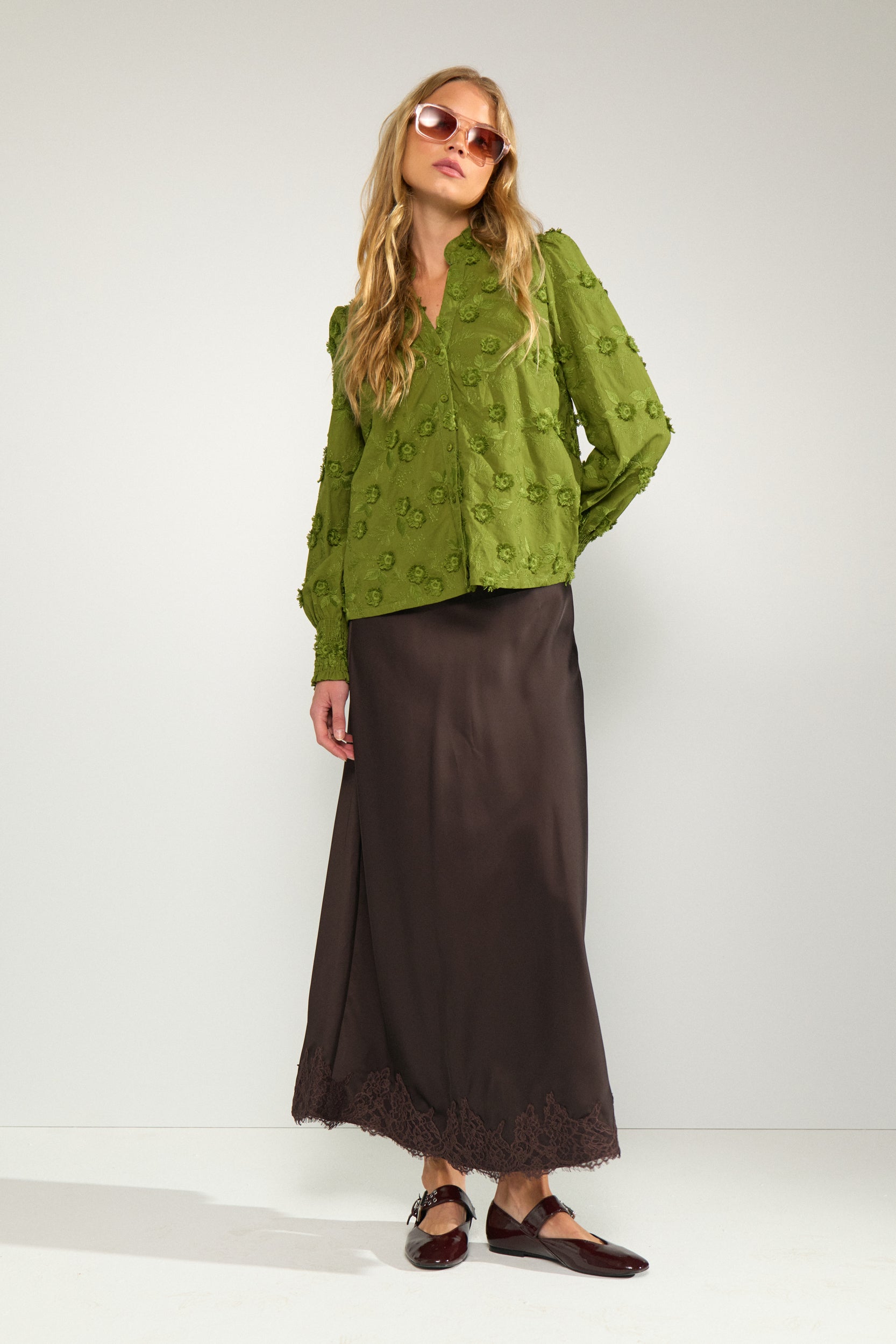 NÜMPH | LENEA SHIRT - CALLA GREEN