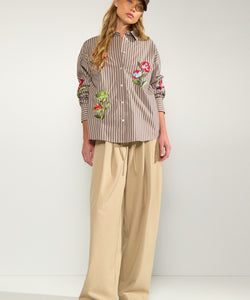 NÜMPH | KACEY EMBROIDERY SHIRT - DEEP TAUPE